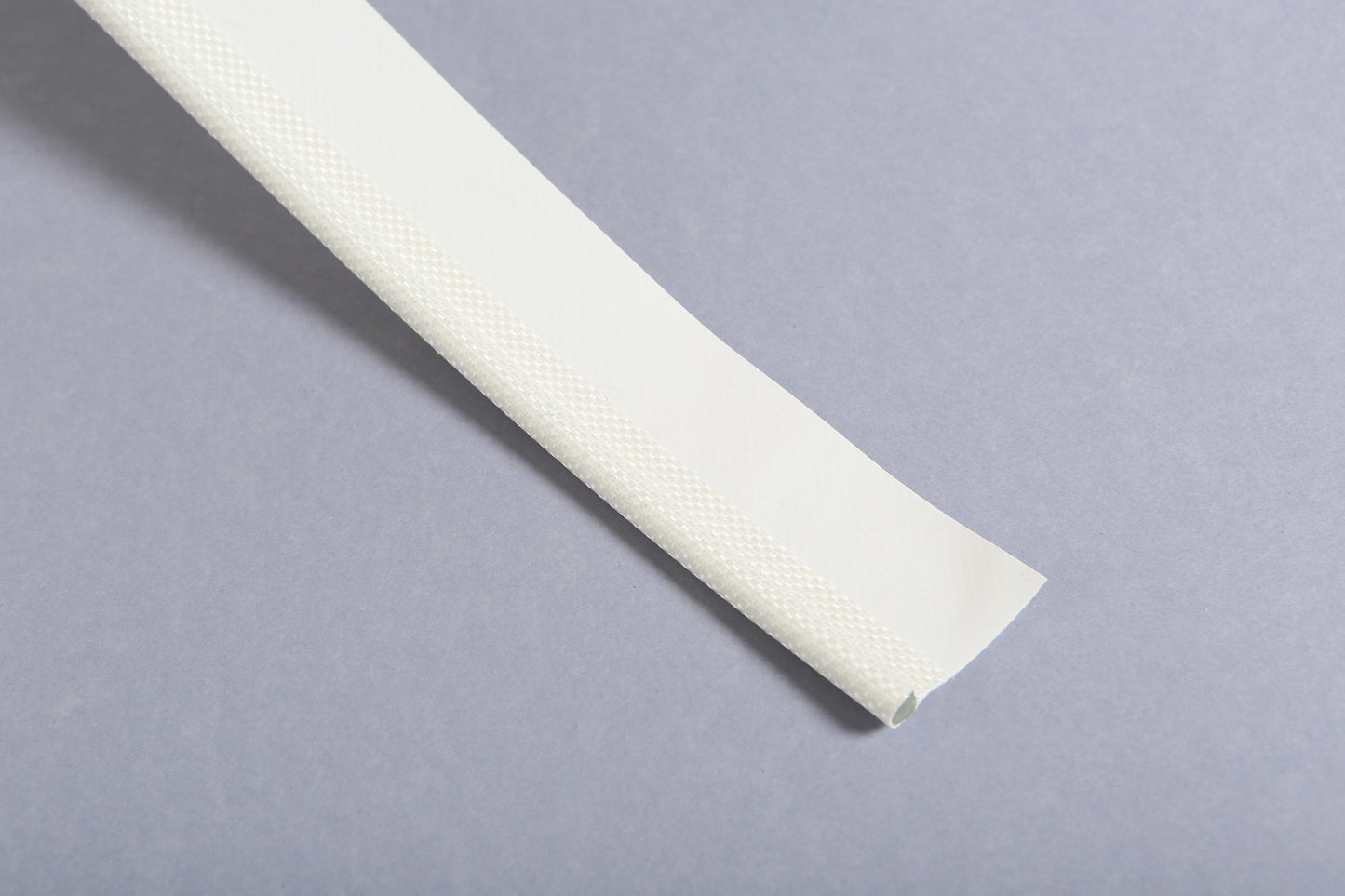 Kedernauha uranauha 5,5 ja 7,5 mm valkoinen