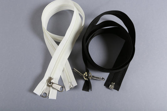 YKK avovetoketju 10 mm spiraali valkoinen musta