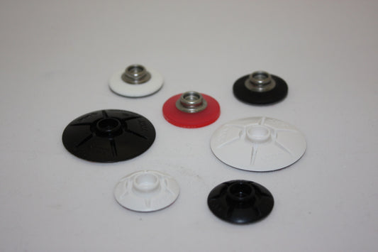 Painonappi liimapinnalla YKK SNAD FLEX kaarevalle pinnalle